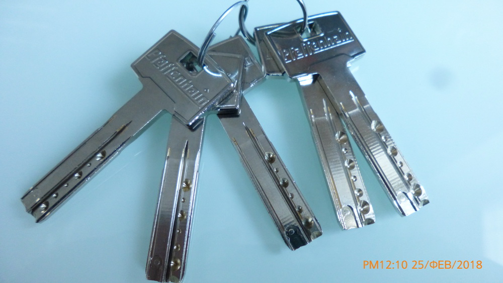 Цилиндровый механизм ABUS Pfaffenhain SKG3 ключ-ключ 70 мм, 5 ключей